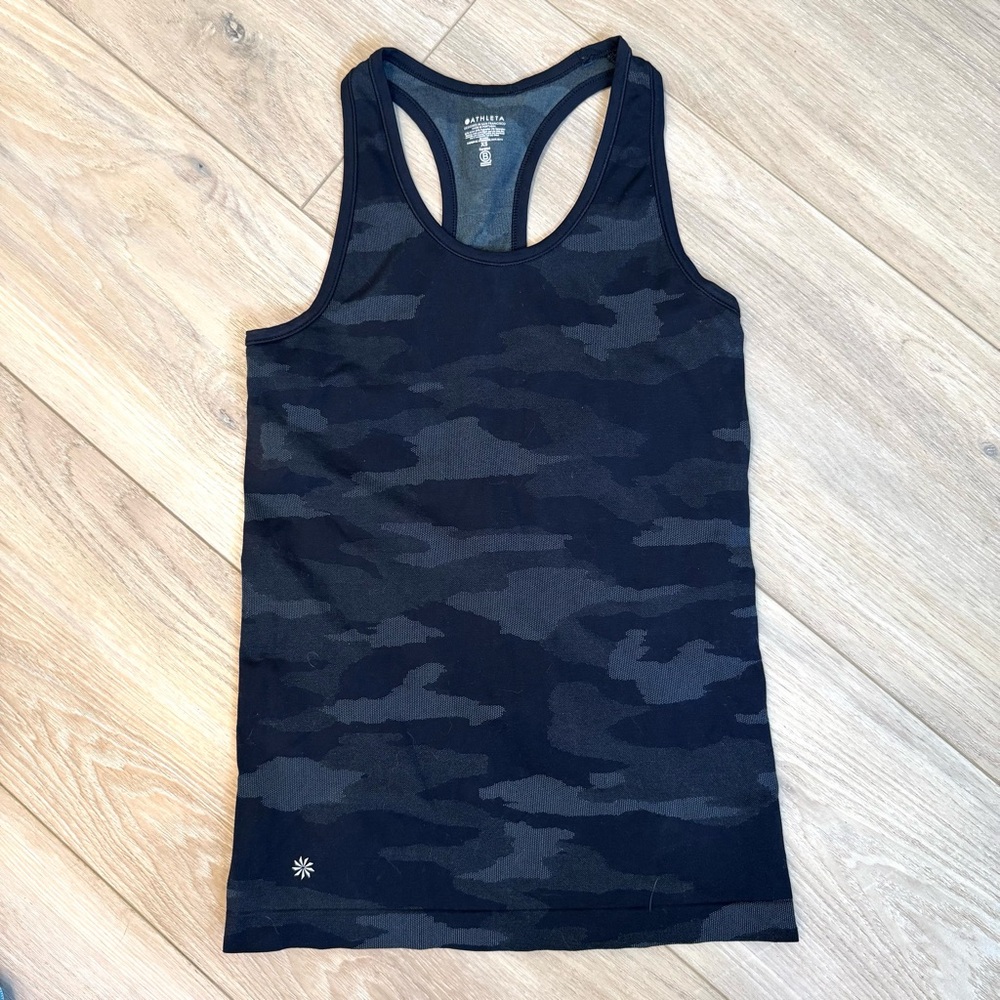 Athleta Camo Speedlight Seamless Racerback Tank – XS